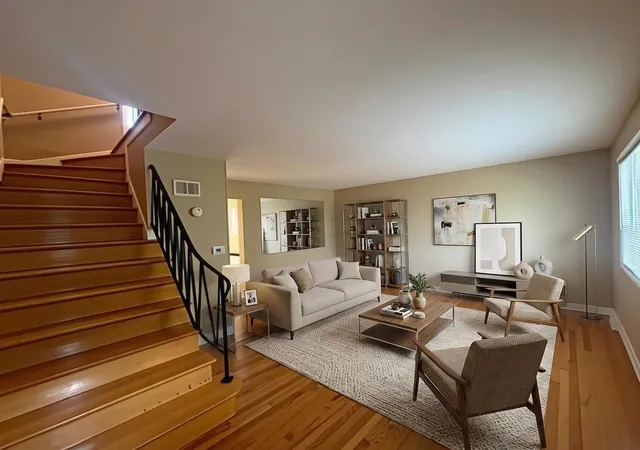 Photo 3 of Townhouse for sale at 606 S Milwaukee Ave #B, Libertyville, IL 60048 | MLS# 12776124 | Listing updated on 2026-10-21