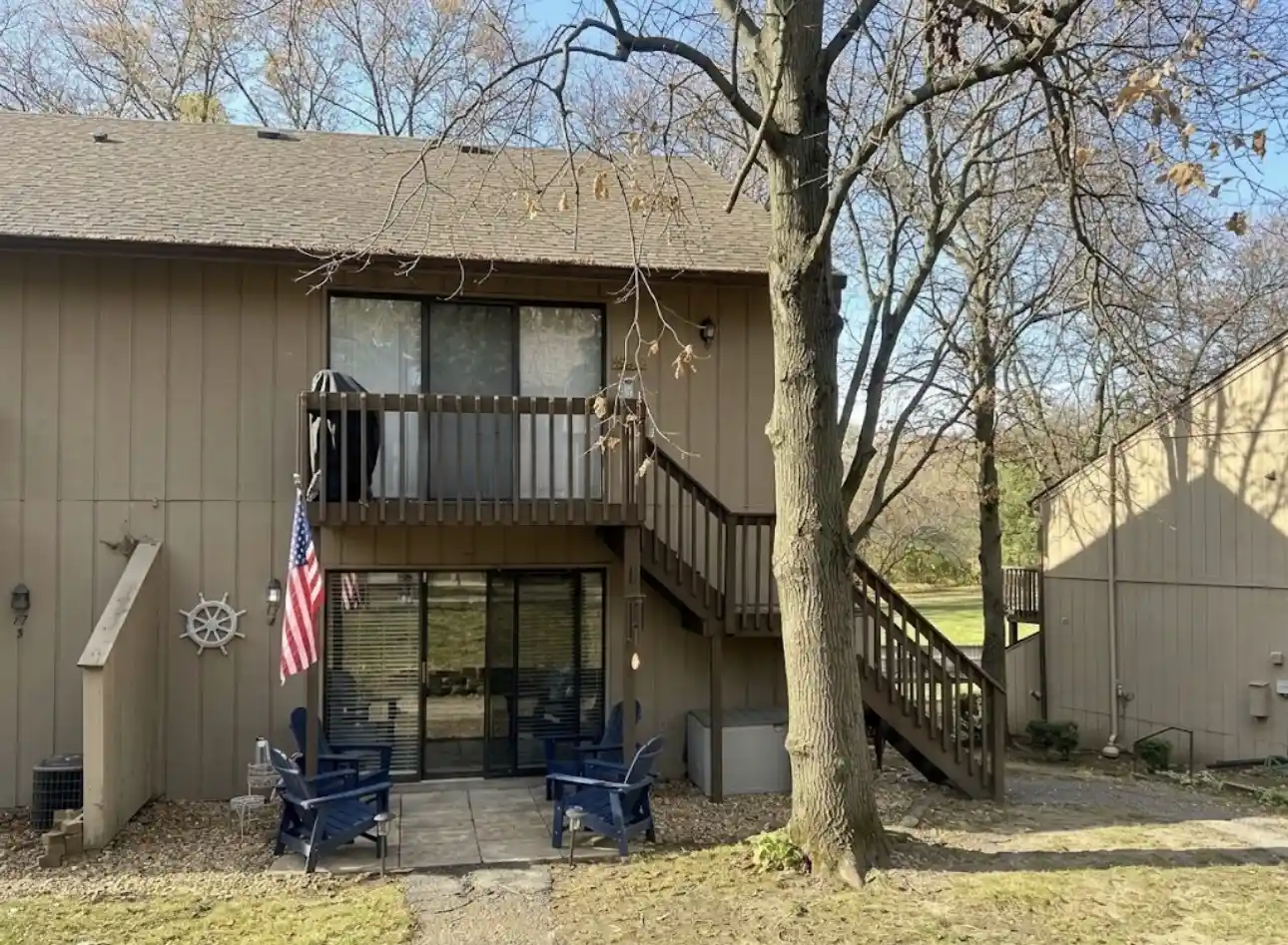 Listing Photo 1 - Condo for sale in 17 Saint Thomas Colony located at 17 Saint Thomas Colony, Fox Lake, IL 60020 - Unit 17 Saint Thomas Colony