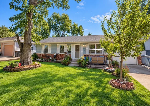 Single family home for sale at 806 N Stowell Ave, Streamwood, IL 60107 | MLS# 12776133