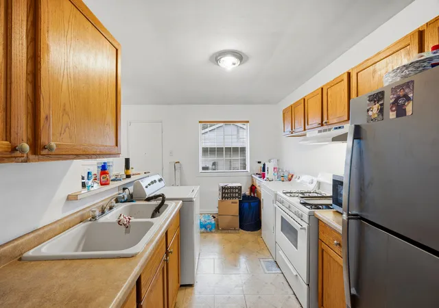 Photo 2 of Single family home for sale at 17223 Burnham Ave, Lansing, IL 60438 | MLS# 12776142 | Listing updated on 2026-10-03