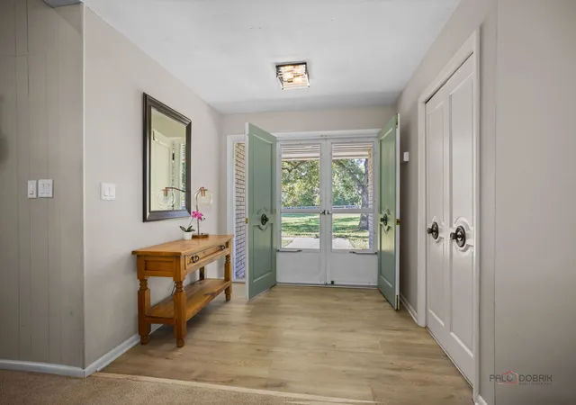 Photo 4 of Single family home for sale at 32841 N Fish Lake Rd, Round Lake, IL 60073 | MLS# 12776151 | Listing updated on 2026-10-07