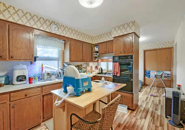 Photo 4 of Multi family home for sale at 9409 S Kolmar Ave, Oak Lawn, IL 60453 | MLS# 12776152 | Listing updated on 2026-10-03