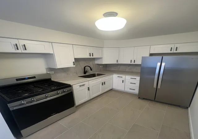 Photo 3 of Condo for sale at 8541 Lotus Ave #916, Skokie, IL 60077 | MLS# 12776190 | Listing updated on 2026-10-03