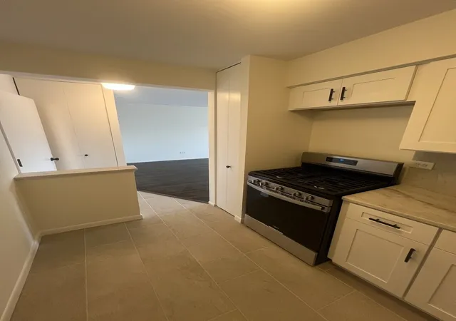 Photo 3 of Condo for sale at 8541 Lotus Ave #916, Skokie, IL 60077 | MLS# 12776190 | Listing updated on 2026-10-03