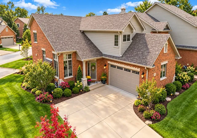 Photo 1 of Townhouse for sale at 9243 Cloister Ct, Frankfort, IL 60423 | MLS# 12776202 | Listing updated on 2026-10-08