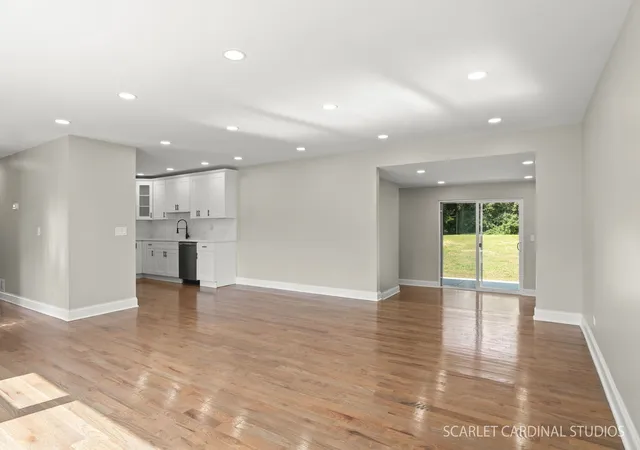 Photo 4 of Single family home for sale at 0s S 652 Euclid Ave, Villa Park, IL 60181 | MLS# 12776231 | Listing updated on 2026-10-03