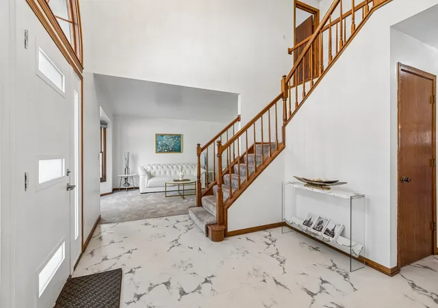 Photo 4 of Single family home for sale at 1150 Prairie Dr, Algonquin, IL 60102 | MLS# 12776234 | Listing updated on 2026-10-09