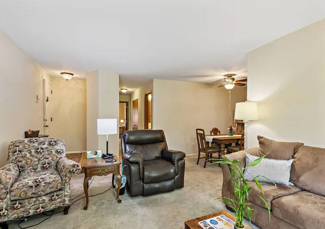 Photo 4 of Condo for sale at 3 Creekside Cir #B, Elgin, IL 60123 | MLS# 12776258 | Listing updated on 2026-10-07
