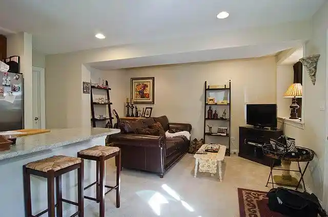 Listing Photo 2 - Condo for sale in 2335 W Iowa St located at 2335 W Iowa St, Chicago, IL 60622 - Unit #1G