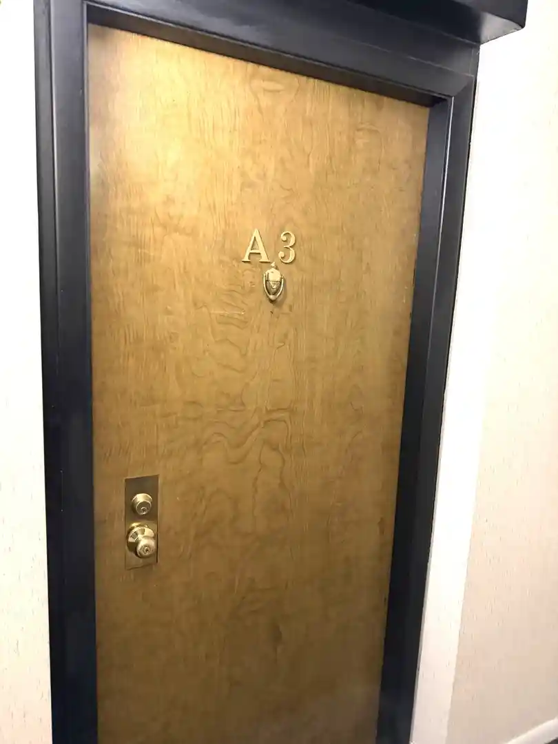 Listing Photo 2 - Condo for sale in 6135 W 94Th St located at 6135 W 94Th St, Oak Lawn, IL 60453 - Unit #A3