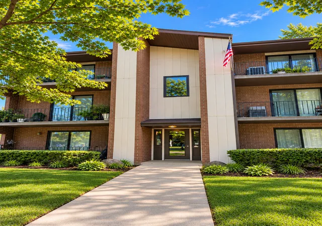 Photo 1 of Condo for sale at 1239 Chalet Rd #101, Naperville, IL 60563 | MLS# 12776283 | Listing updated on 2026-10-07