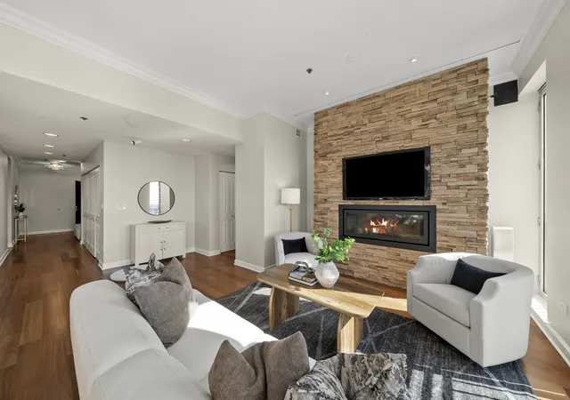 Listing Photo 5 - Condo for sale in building located at 1250 S Michigan Ave, Chicago, IL 60605 - Unit #2900