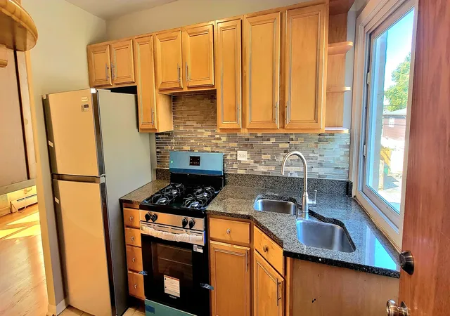 Listing Photo 5 - Condo for sale in building located at 3810 Ruby St, Schiller Park, IL 60176 - Unit #2W