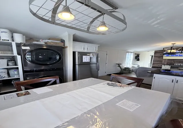 Photo 3 of Manufactured home for sale at 232 Central Skokie Rd #232, Lake Bluff, IL 60044 | MLS# 12776308 | Listing updated on 2026-10-05