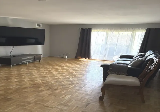Photo 3 of Condo for sale at 1165 Pleasant Run Dr #513, Wheeling, IL 60090 | MLS# 12776367 | Listing updated on 2026-10-04