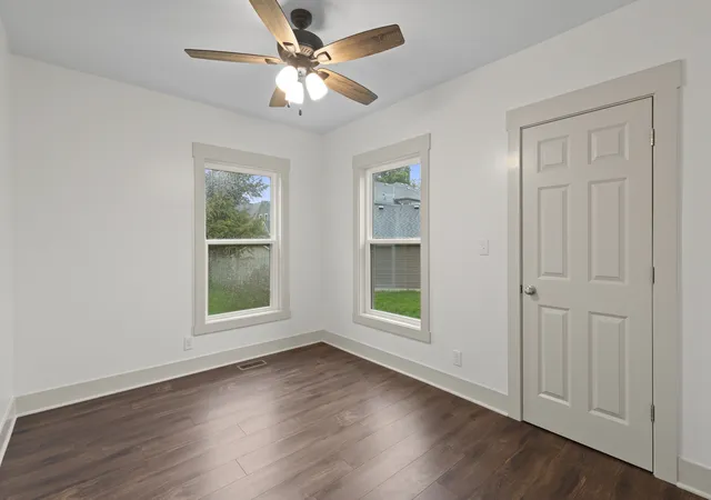 Photo 4 of Single family home for sale at 155 E Miller Ave, Hinckley, IL 60520 | MLS# 12776372 | Listing updated on 2026-10-09