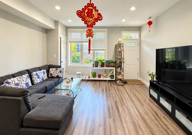 Photo 2 of Single family home for sale at 3533 S Rockwell St, Chicago, IL 60632 | MLS# 12776434 | Listing updated on 2026-10-09