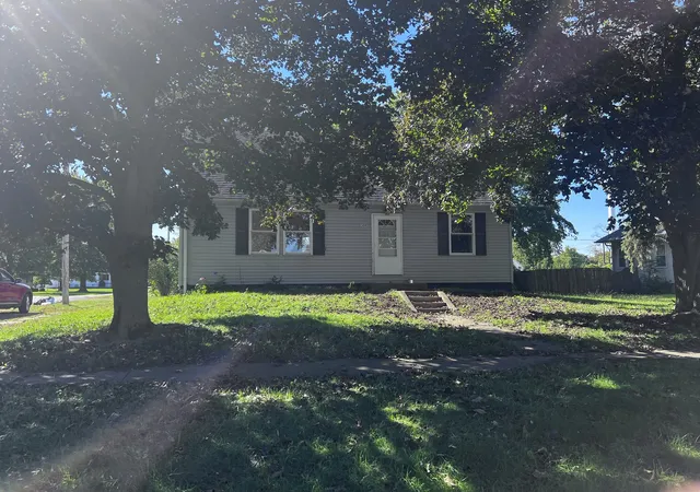 Photo 3 of Single family home for sale at 309 E Main St, Buckley, IL 60918 | MLS# 12776444 | Listing updated on 2026-10-09