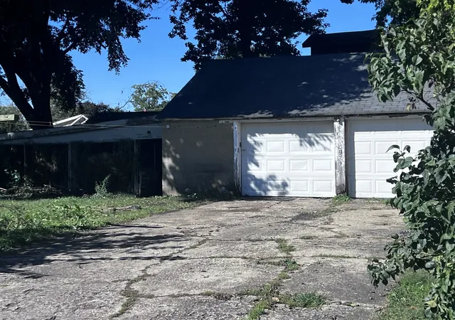 Photo 3 of Single family home for sale at 309 E Main St, Buckley, IL 60918 | MLS# 12776444 | Listing updated on 2026-10-09