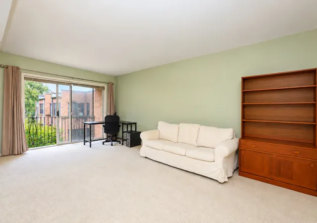 Photo 3 of Condo for sale at 2001 Sherman Ave #407, Evanston, IL 60201 | MLS# 12776459 | Listing updated on 2026-10-04
