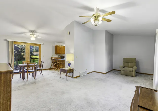 Photo 3 of Single family home for sale at 285 Legner St, Leland, IL 60531 | MLS# 12776486 | Listing updated on 2026-10-08