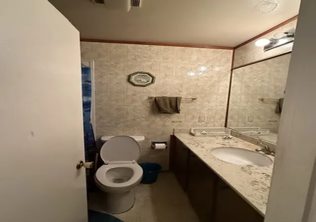 Photo 4 of Single family home for sale at 101 Pheasant Run Rd, Joliet, IL 60433 | MLS# 12776491 | Listing updated on 2026-10-06