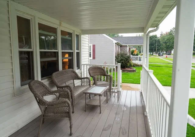 Photo 4 of Single family home for sale at 913 N 12th Street, Rochelle, IL 61068 | MLS# 12776507 | Listing updated on 2026-10-05