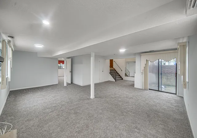 Photo 3 of Single family home for sale at 4431 187th Street, Country Club Hills, IL 60478 | MLS# 12776514 | Listing updated on 2026-10-04
