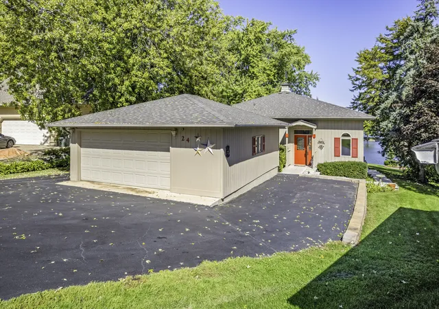 Photo 2 of Single family home for sale at 24 Holiday Dr, Lake Holiday, IL 60552 | MLS# 12776542 | Listing updated on 2026-10-09