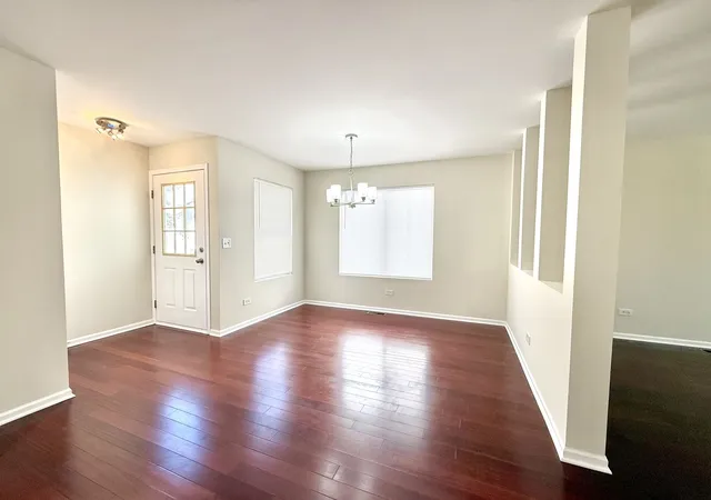 Photo 3 of Single family home for sale at 140 Mountain Laurel Ct, Romeoville, IL 60446 | MLS# 12776549 | Listing updated on 2026-10-05