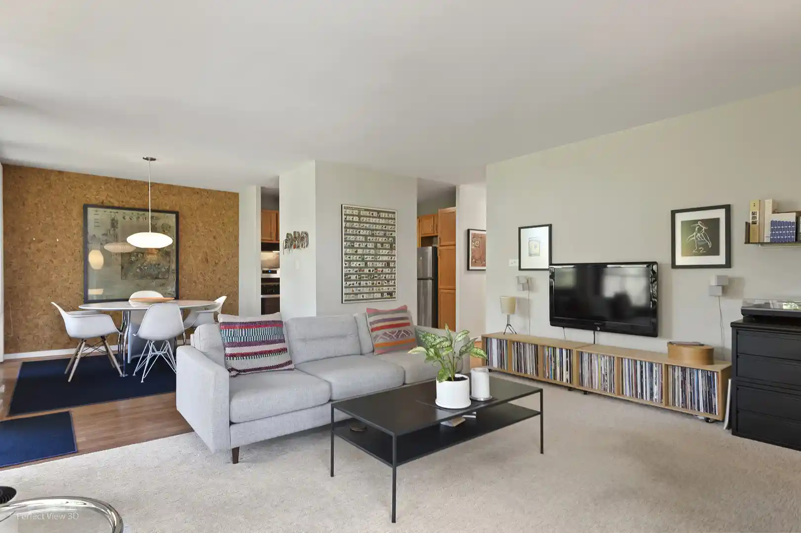 Listing Photo 2 - Condo for sale in 3021 S Michigan Ave located at 3021 S Michigan Ave, Chicago, IL 60616 - Unit #407