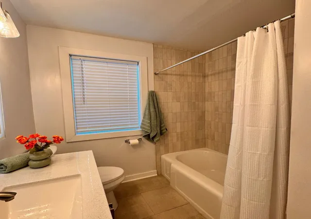 Photo 4 of Single family home for sale at 5142 Jarlath Ave, Skokie, IL 60077 | MLS# 12776603 | Listing updated on 2026-10-22
