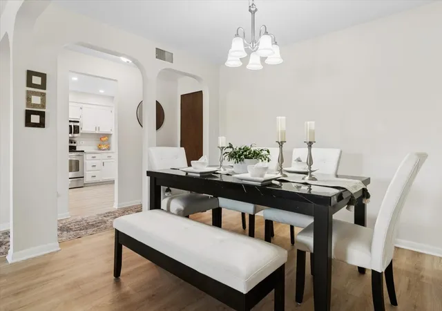 Photo 3 of Condo for sale at 2300 W Talcott Rd #2B1, Park Ridge, IL 60068 | MLS# 12776612 | Listing updated on 2026-10-07