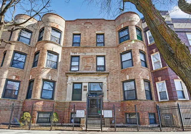 Photo 1 of Condo for sale at 5207 S Indiana Ave #G, Chicago, IL 60615 | MLS# 12776616 | Listing updated on 2026-10-22