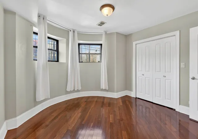 Photo 2 of Condo for sale at 5207 S Indiana Ave #G, Chicago, IL 60615 | MLS# 12776616 | Listing updated on 2026-10-22