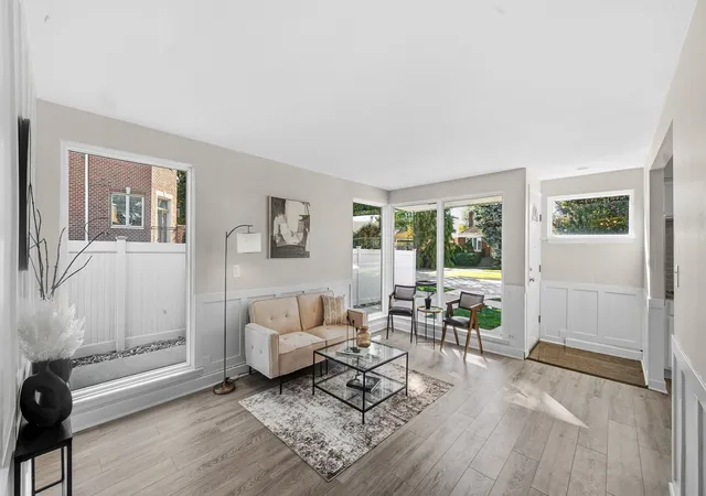 Photo 4 of Single family home for sale at 5237 S Natoma Ave, Chicago, IL 60638 | MLS# 12776661 | Listing updated on 2026-10-08