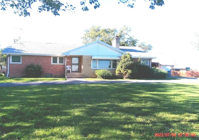 Single family home for sale at 4806 W Main St, Monee, IL 60449 | MLS# 12776662