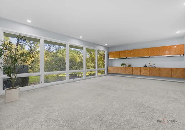 Photo 4 of Single family home for sale at 2435 Lexington Dr, Long Grove, IL 60047 | MLS# 12776673 | Listing updated on 2026-10-05