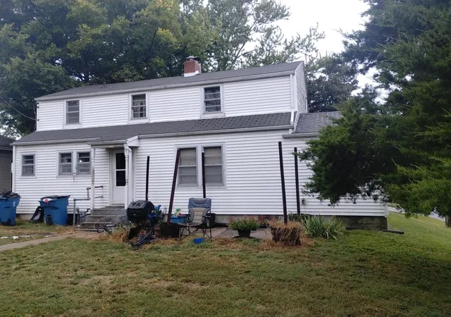 Photo 2 of Single family home for sale at 604 N Green St, Anna, IL 62906 | MLS# 12776685 | Listing updated on 2026-10-05