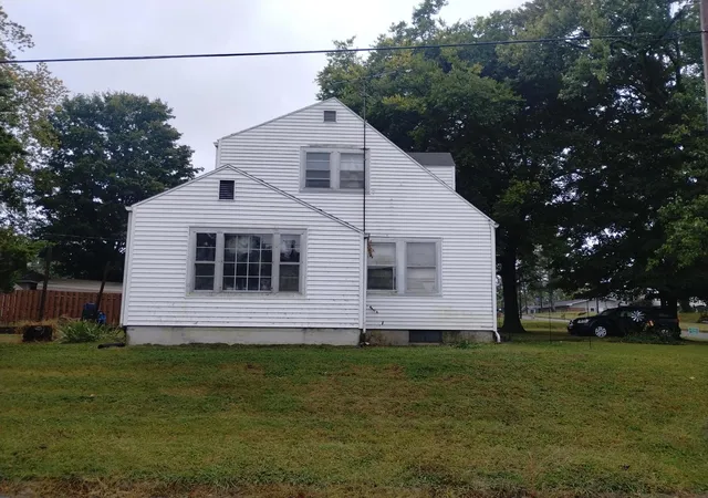 Photo 3 of Single family home for sale at 604 N Green St, Anna, IL 62906 | MLS# 12776685 | Listing updated on 2026-10-05