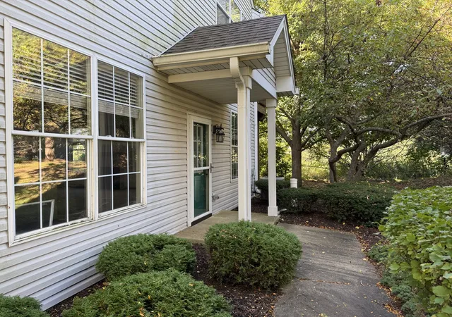Photo 2 of Condo for sale at 1971 Golden Gate Ln #1971, Naperville, IL 60563 | MLS# 12776687 | Listing updated on 2026-10-20