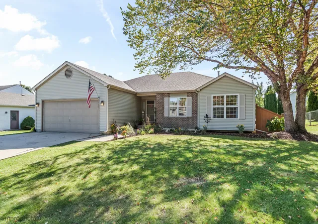 Photo 1 of Single family home for sale at 3709 Dorchester Pl, Mc Henry, IL 60050 | MLS# 12776706 | Listing updated on 2026-10-08