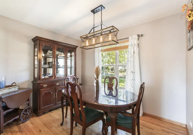 Photo 3 of Single family home for sale at 3709 Dorchester Pl, Mc Henry, IL 60050 | MLS# 12776706 | Listing updated on 2026-10-09