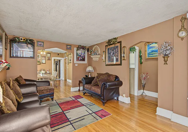 Photo 2 of Single family home for sale at 10414 S Ewing Ave, Chicago, IL 60617 | MLS# 12776707 | Listing updated on 2026-10-09
