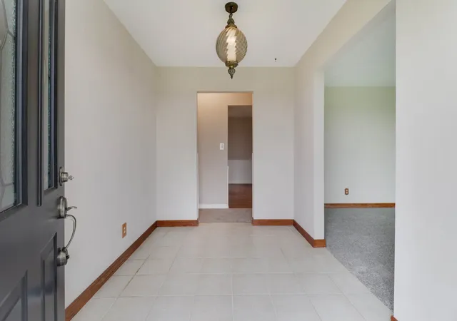 Photo 2 of Single family home for sale at 19790 E 1400 North Rd, Bloomington, IL 61705 | MLS# 12776709 | Listing updated on 2026-10-08
