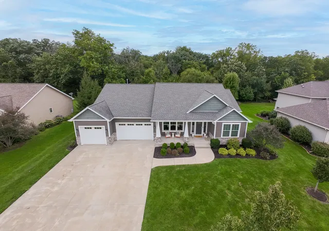 Photo 4 of Single family home for sale at 1203 War Admiral Dr, Genoa, IL 60135 | MLS# 12776729 | Listing updated on 2026-10-07