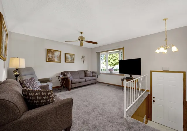 Photo 2 of Single family home for sale at 427 E Fullerton Ave, Glendale Heights, IL 60139 | MLS# 12776781 | Listing updated on 2026-10-21