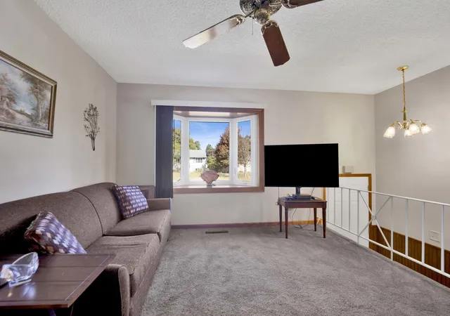 Photo 3 of Single family home for sale at 427 E Fullerton Ave, Glendale Heights, IL 60139 | MLS# 12776781 | Listing updated on 2026-10-21