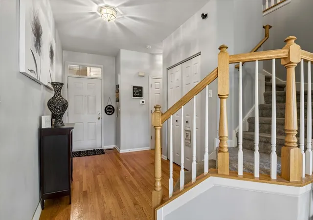 Photo 3 of Townhouse for sale at 22 Clara Ct, Algonquin, IL 60102 | MLS# 12776782 | Listing updated on 2026-10-30