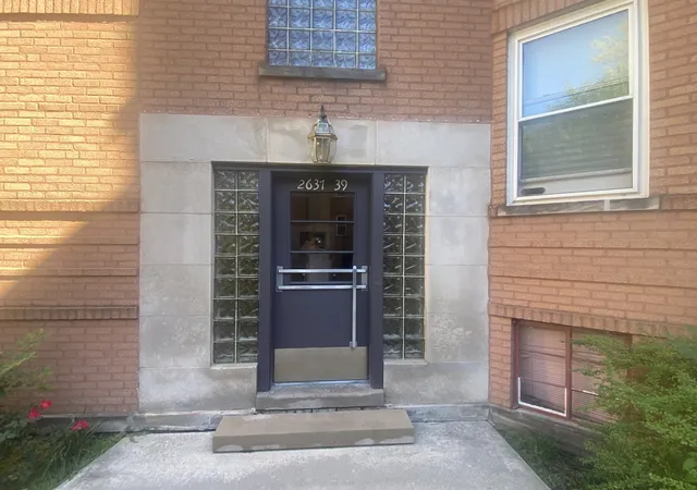 Photo 2 of Condo for sale at 2637 W Fitch Ave #1E, Chicago, IL 60645 | MLS# 12776785 | Listing updated on 2026-10-05